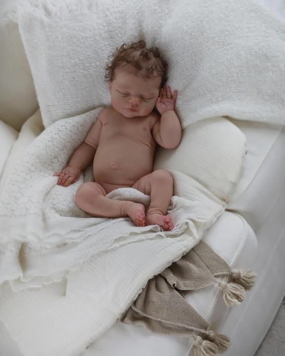 Luna Drink and Wet Edition Reborn by Joanna Kazmierczak - Handcrafted Reborn Doll